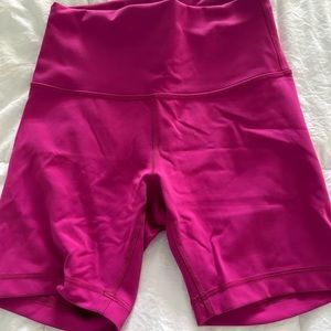 Lulu bike shorts